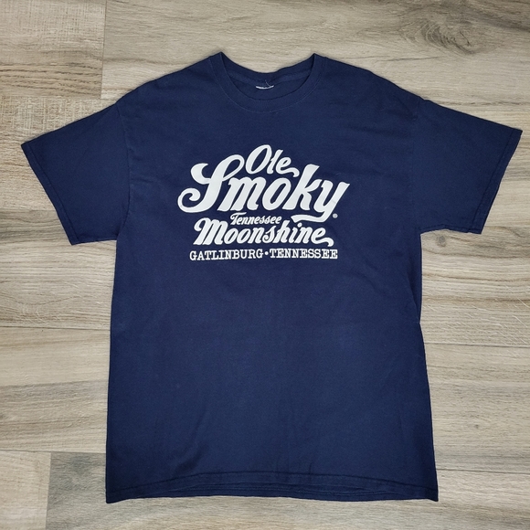 Ole Smoky Tennessee Moonshine Pass The Jar Graphic T-Shirt Medium Gatlinburg TN - Picture 1 of 4